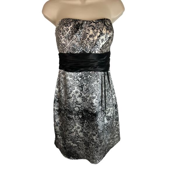 Speechless Strapless Black White Formal Party Dress 13 Prom Homecoming satin - Picture 1 of 10